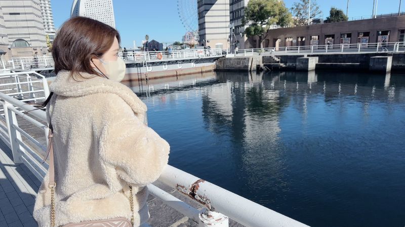 
							【無修正】奇跡のマスク外し。就活中のクビレ美ボディ**が中年チンポ狙って誘惑してくる！たれ美乳おっぱいでパイずりした。 FC2-PPV-4210439
						